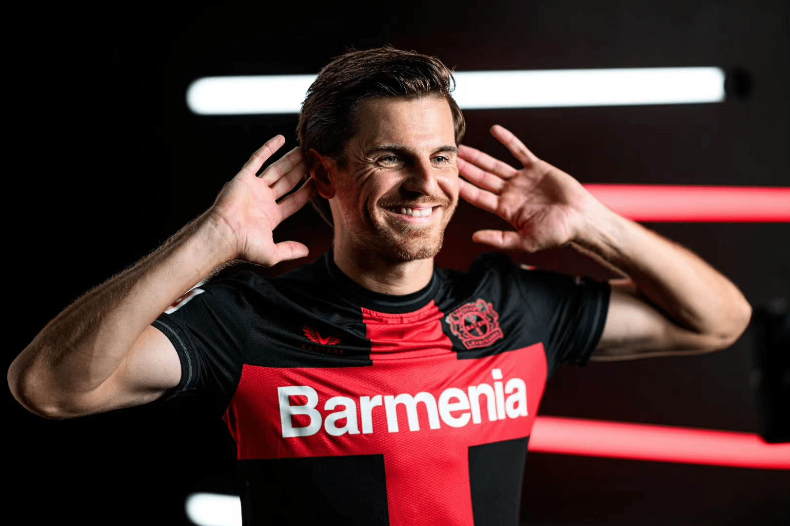 开云APP-重磅！新奥尔良鹈鹕窗口期再遭质疑转会期莱比锡调整名单以备CBA常规赛，欧超杯转会期再迎强敌