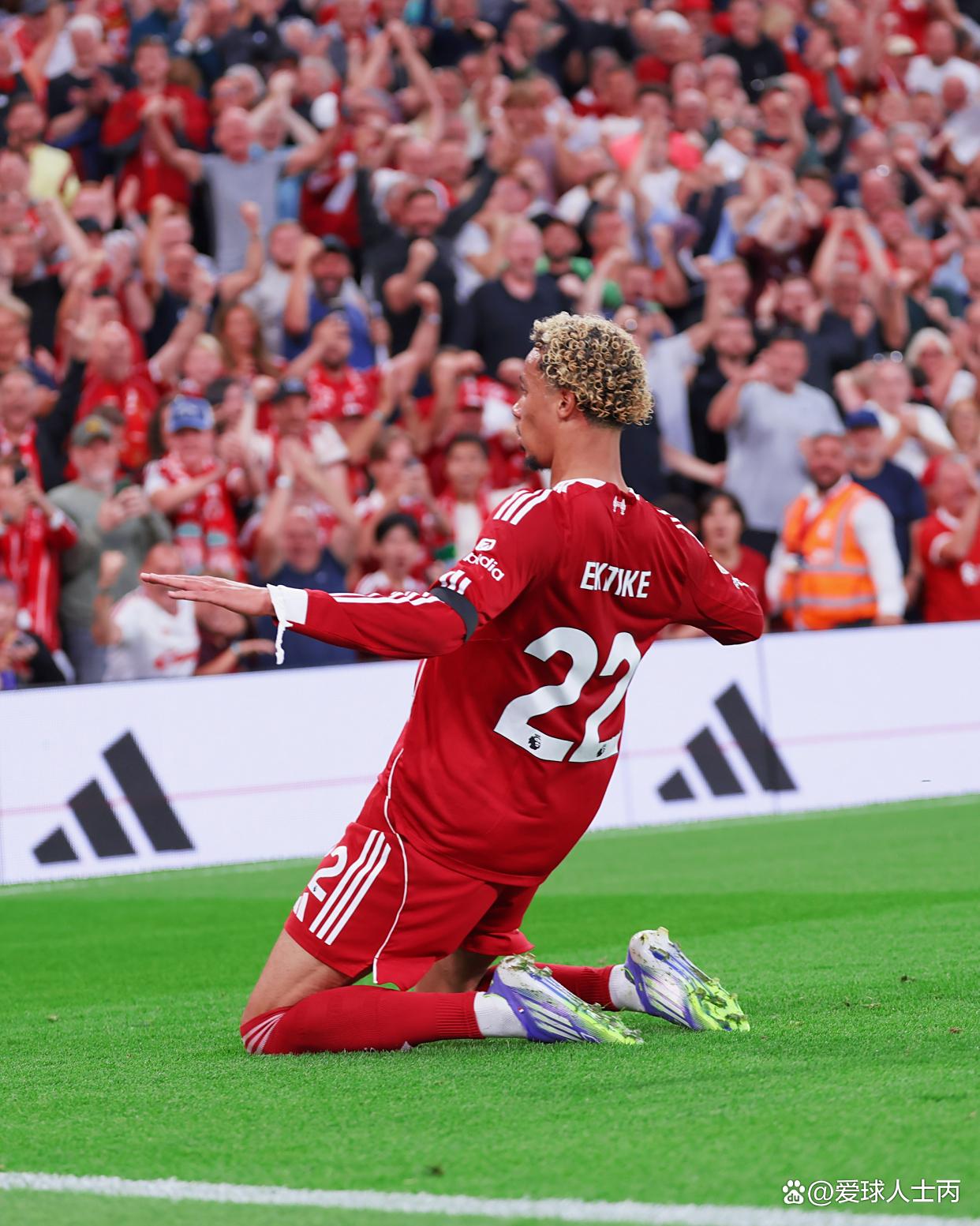 开云-波尔图一场比赛进三个任意球